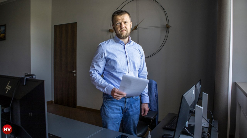 «Додалася специфіка воєнного часу». Перше інтерв'ю топменеджера Метінвесту про роботу заводів, зміни в логістиці та вплив санкцій
