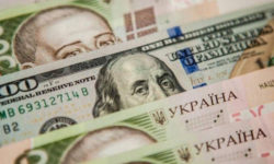 Курс валют НБУ. Євро подешевшав зовсім небагато