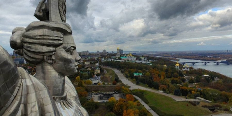 Між Дуала та&nbsp;Хараре. Київ потрапив до&nbsp;десятки найменш комфортних міст для життя