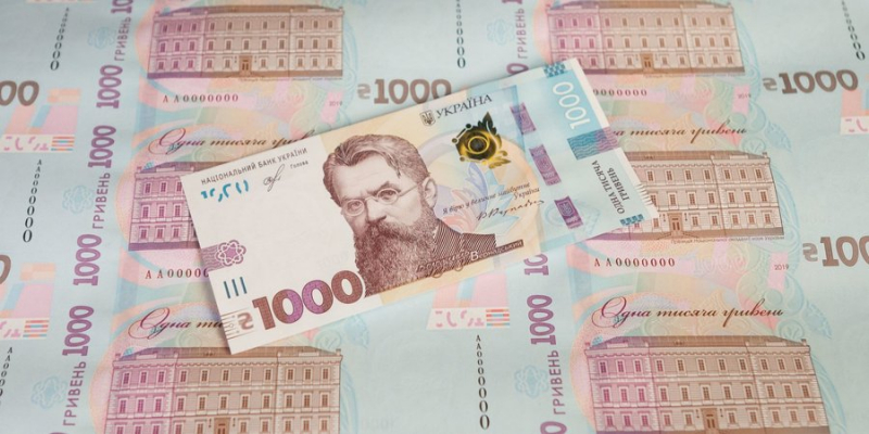 Нацбанк з&nbsp;20 липня вводить в&nbsp;обіг нову банкноту номіналом 1000 гривень