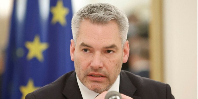 Нехаммер щось знає. Австрія готується до&nbsp;припинення транзиту російського газу через Україну&nbsp;&mdash; федеральний канцлер