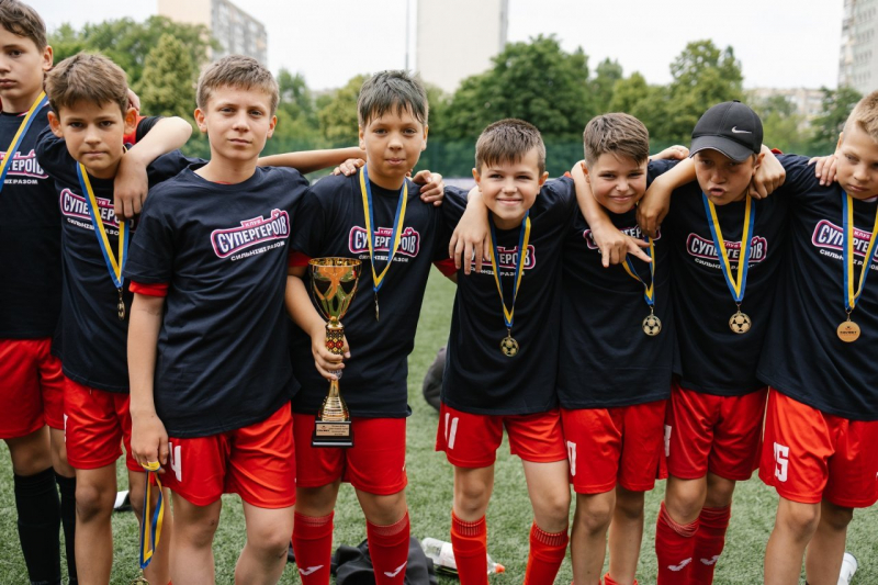 Новини компаній: В 2023 році група компаній FAVBET значно посилила підтримку ЗСУ та глибше інтегрувалася в національну економіку