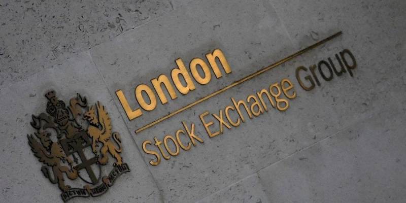 Обговорює фінцентр у Києві. LSE скасує плату за лістинг компанії з України
