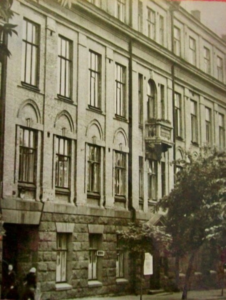 Позиція: REITER HALL: бізнес з&nbsp;повагою до історії. Інтерв'ю з&nbsp;Емілем Соловйовим