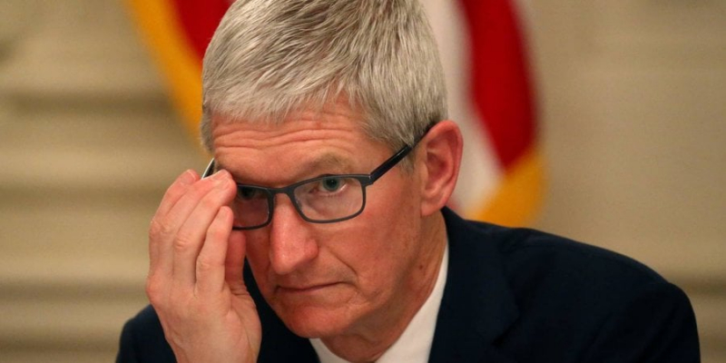 Система визнала його ненадійним. CEO Apple Тім Кук отримав відмову на&nbsp;заявку про отримання Apple Card