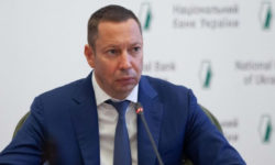 Справа Укргазбанку. Суд дозволив спецрозслідування щодо колишнього голови НБУ Шевченка