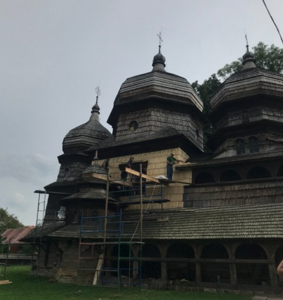 Таємниці української спадщини. 10 дерев&rsquo;яних церков Дрогобиччини, які варто побачити