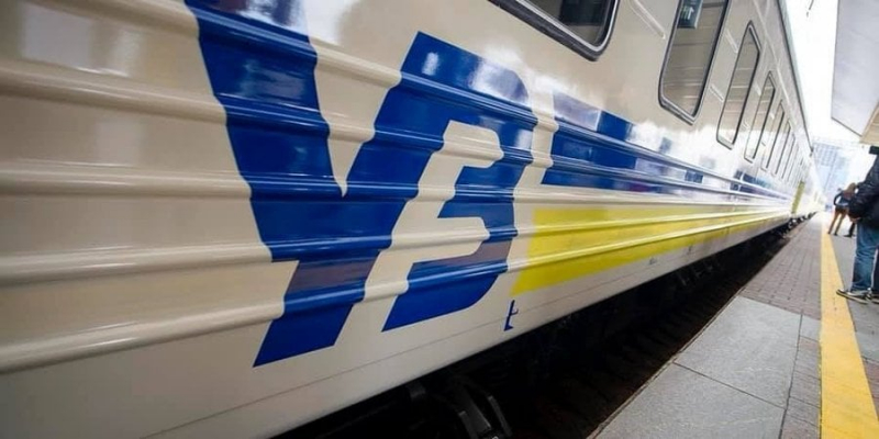 Тендер з&nbsp;одним учасником. Укрзалізниця замовила 44 пасажирські вагони майже на&nbsp;2 мільярди гривень