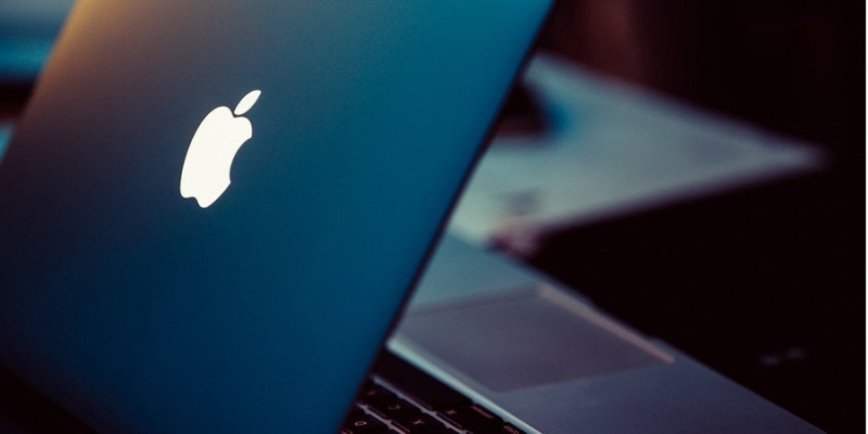 Треба почекати. Apple планує випустити MacBook Pro M3 і MacBook Air M3 не раніше 2024 года — ЗМІ