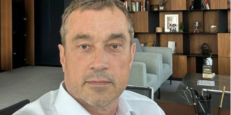 У&nbsp;справі чотирирічної давності. НАБУ провело обшуки вдома у&nbsp;засновника UFuture Василя Хмельницького
