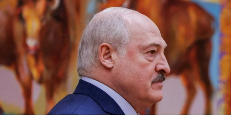 Диктатор у пошуках даху. Білорусь офіційно вступила до ШОС