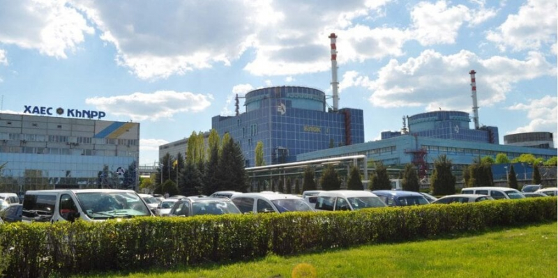 До добудови блоку Хмельницької АЕС можуть залучити атомників з Енергодара