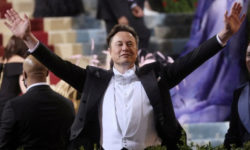 Хороший день для Ілона. Tesla подорожчала на $240 млрд після майже двох тижнів зростання акцій