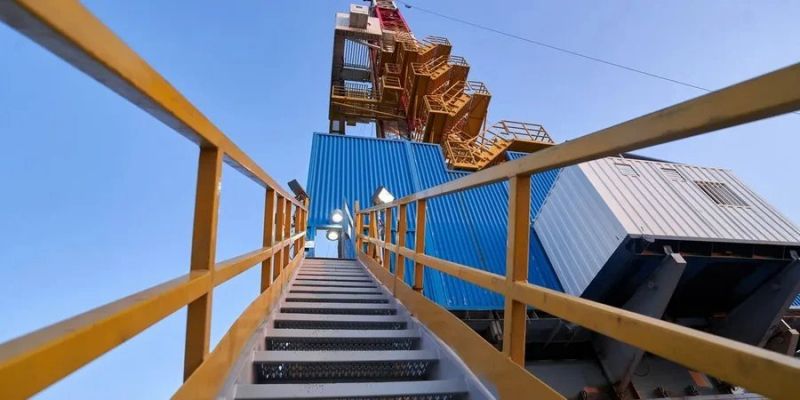 Із них сім іноземні. 25 компаній хочуть видобувати нафту та газ в Україні