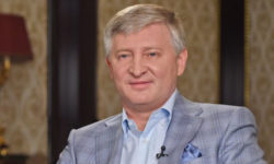 Перевзувся під час стрибку. Енегротрейдер Ахметова почав торгувати зерном