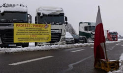 Пропуск вантажівок із України до Словаччини частково поновили — ДПСУ