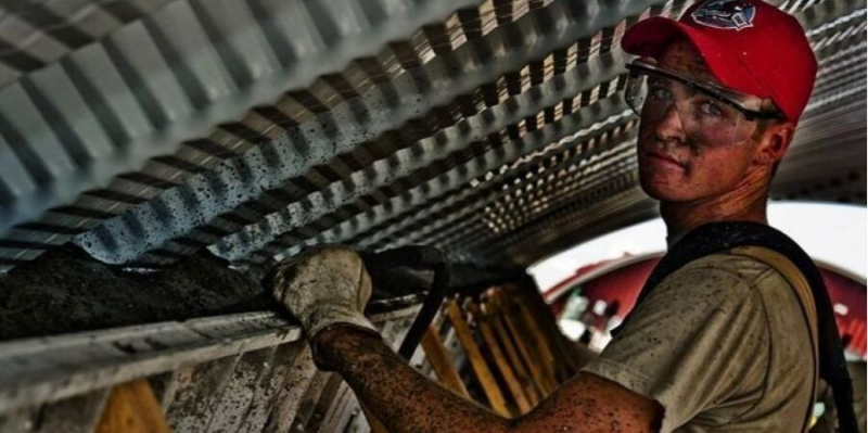 Роботодавці борються за працівників. Рейтинг найзатребуваніших фахівців та найвищих середніх зарплат в Україні