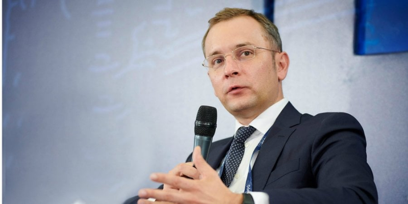 Скандал із «російськими ОВДП». Банк Авангард, виконуючи рішення НБУ, вивів із наглядової ради своїх же власників — Пасенюка та Стеценка