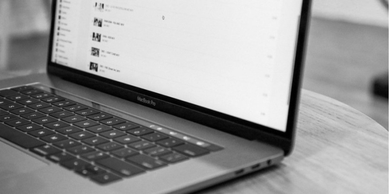 Ваш гаджет полетить. Шість нескладних лайфхаків с&nbsp;клавіатурою Apple