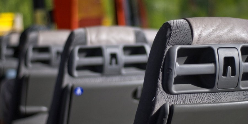 Велика ревізія. Україна закрила 140 автобусних маршрутів до Польщі