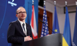 Венеційська комісія рекомендувала Україні відкласти закон про олігархів